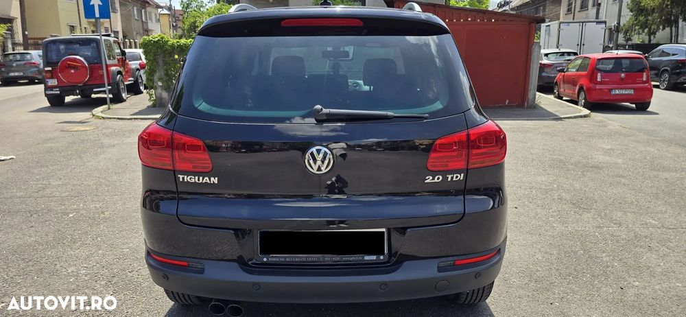 Volkswagen Tiguan - 5