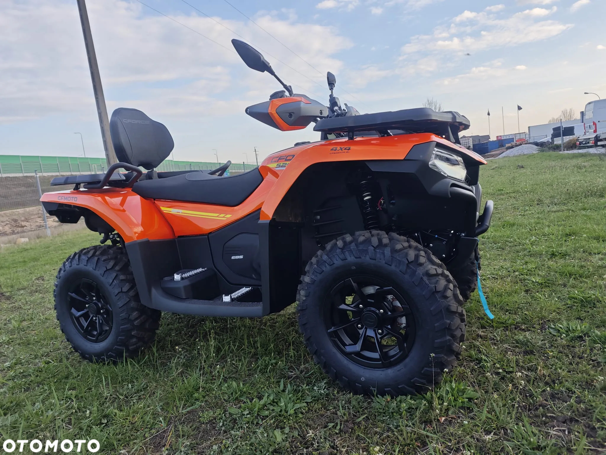 CFMoto CForce - 8