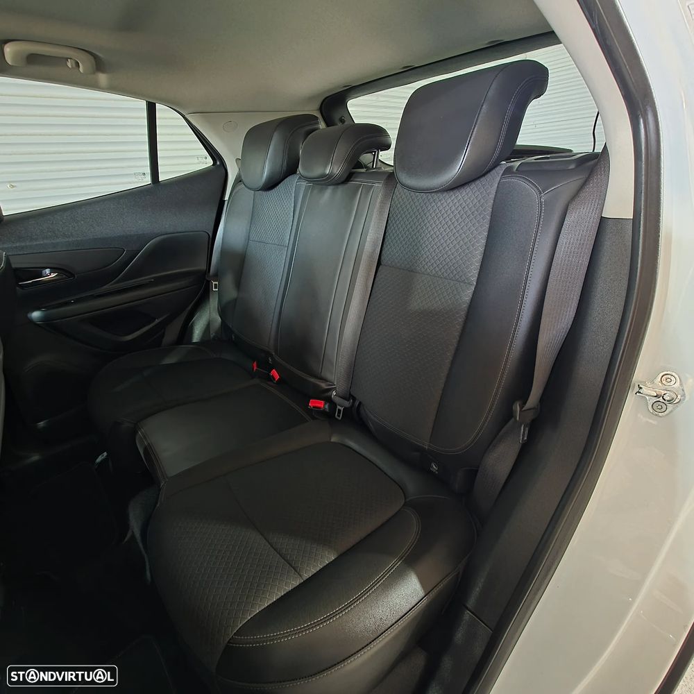 Opel Mokka 1.4 T Executive S/S - 17