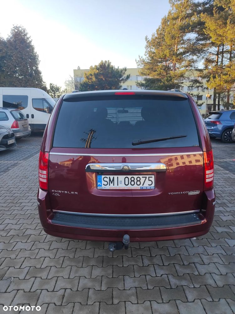 Chrysler Town & Country 4.0 Limited - 3