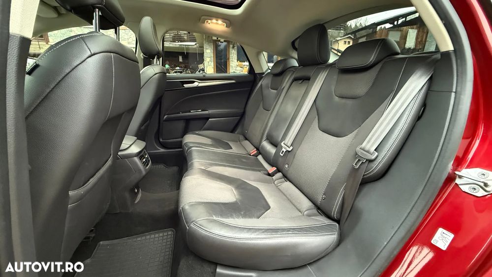 Ford Mondeo 2.0 TDCI PowerShift Titanium - 25