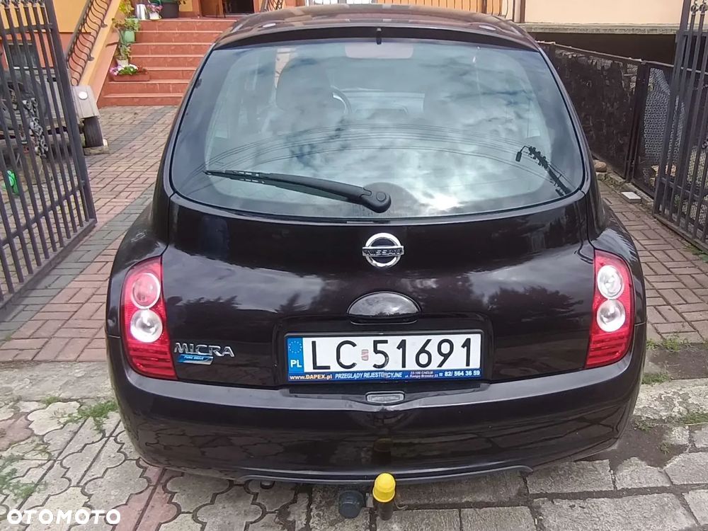 Nissan Micra - 1