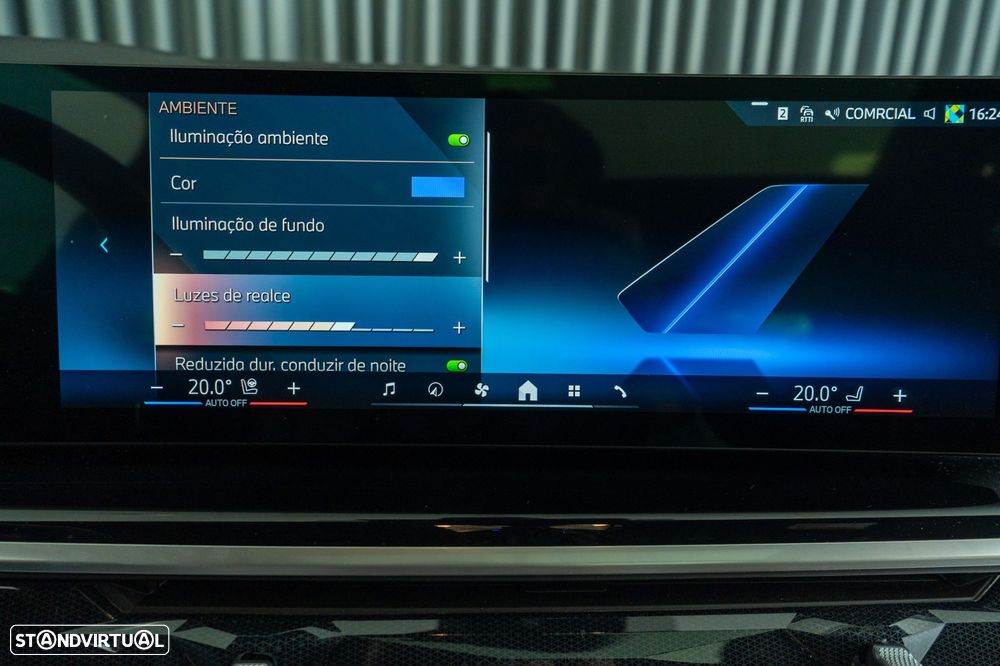 BMW X7 40 d xDrive Pack M Desportivo - 26