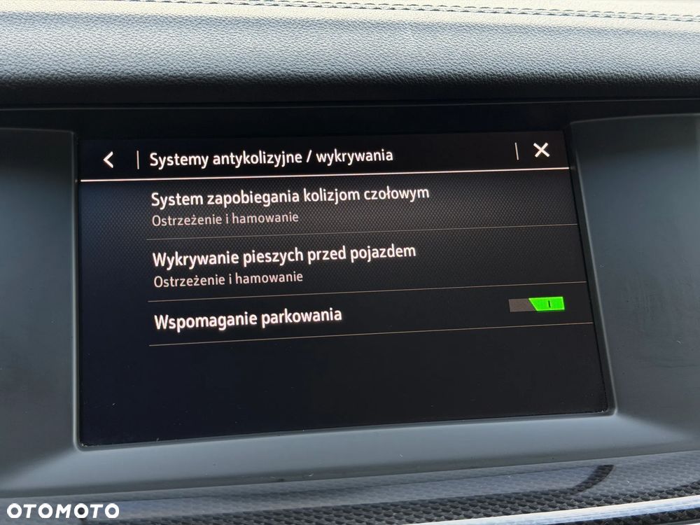 Opel Insignia 2.0 CDTI Elegance S&S - 32