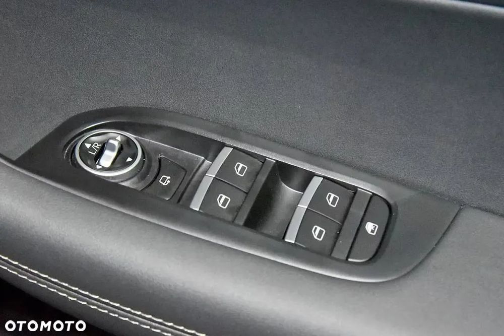 Chery Tiggo 4 1.5 GDI HEV Prestige DHT - 10