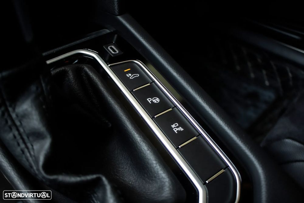 VW Passat Variant 1.4 TSI DSG GTE - 24