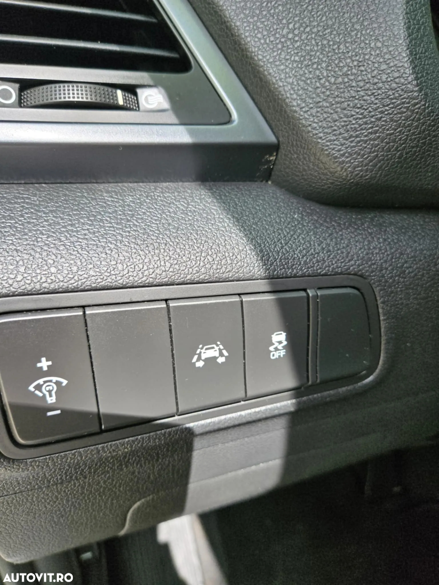 Hyundai Tucson blue 1.7 CRDi 2WD DCT Premium - 19