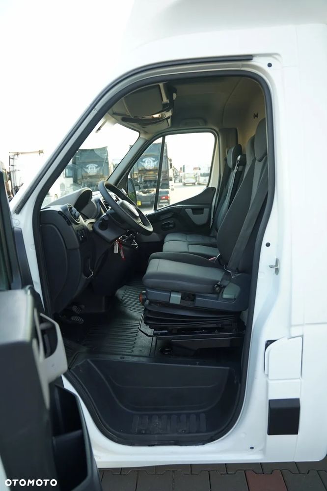 Renault MASTER / KONTENER - 4,5  M / WINDA DHOLLANDIA - 750 kg / SPROWADZONY - 24