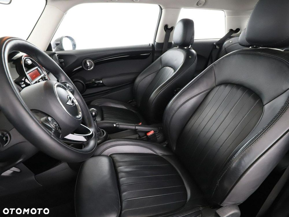 MINI Cooper S Standard - 13