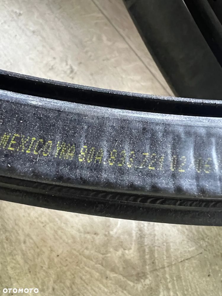 Uszczelka klapy bagażnika AUDI Q5 80A 80A827705D - 2