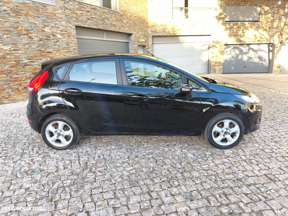 Ford Fiesta 1.25 Techno - 5