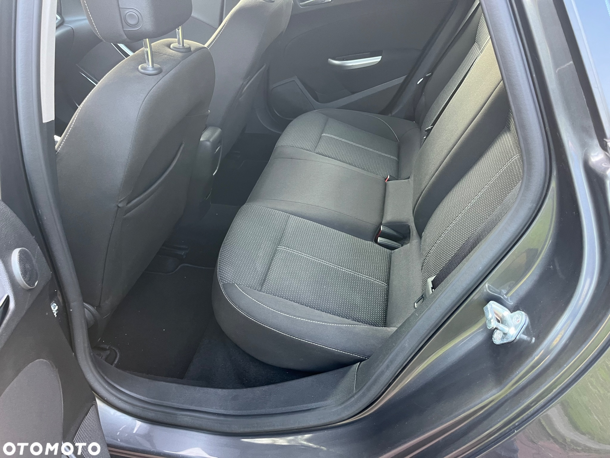 Opel Astra 1.4 Turbo Edition Sport - 21