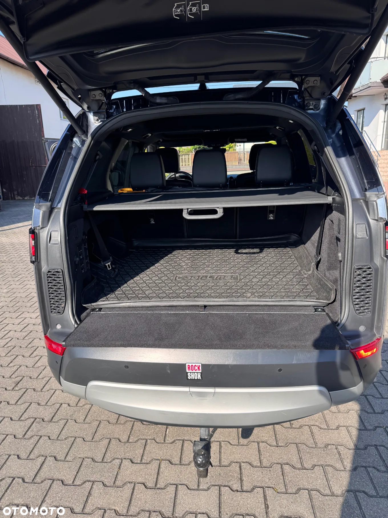 Land Rover Discovery V 2.0 SD4 HSE - 23