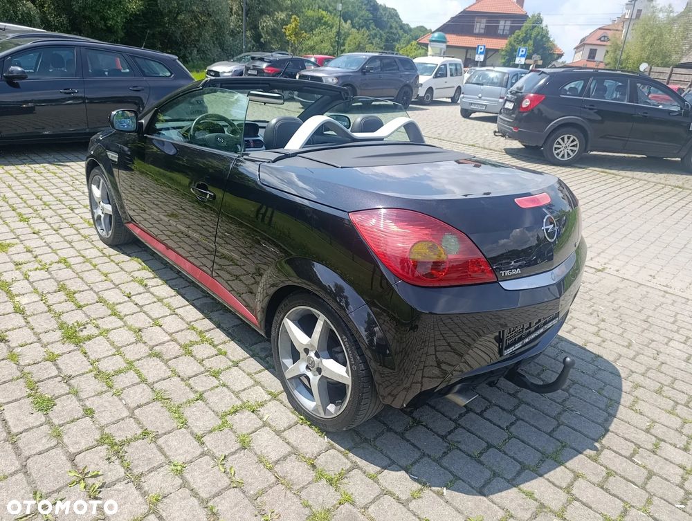 Opel Tigra 1.8 Illusion - 11