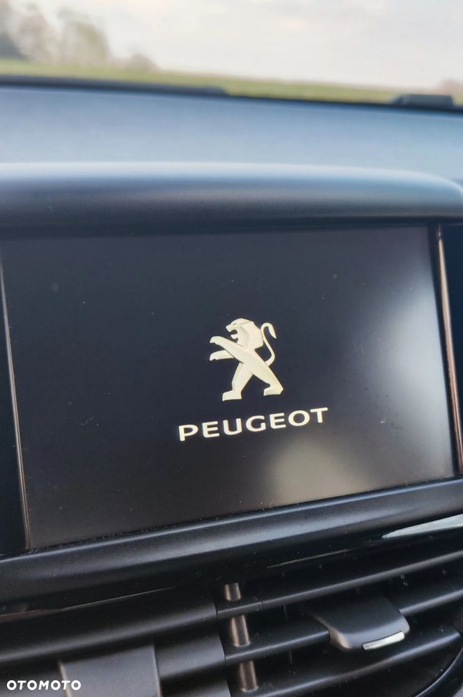 Peugeot 208 1.2 VTi Style - 19