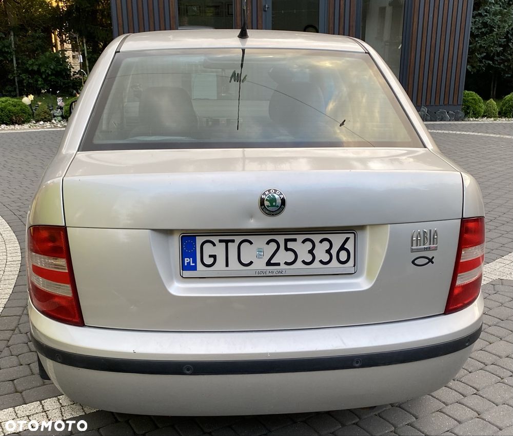 Skoda Fabia - 3