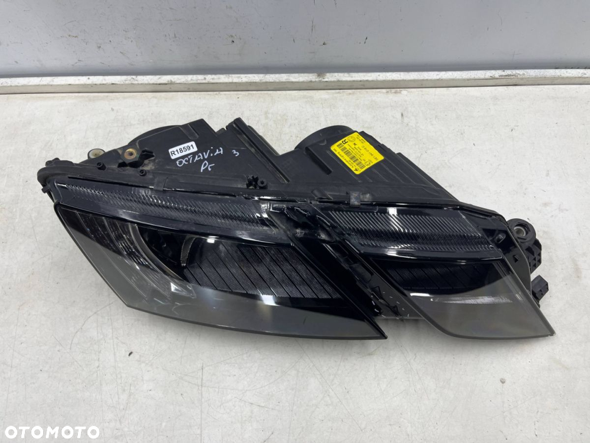 Lampa reflektor Skoda Octavia III LIFT 16-20r. PRAWA przednia H7 DRL LED prawy przód 5e1941016c - 15