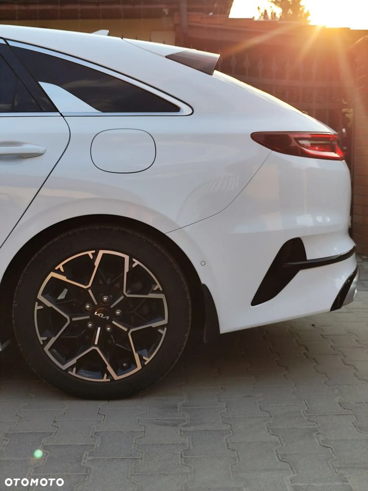 Kia ProCeed 1.5 T-GDI GT Line DCT - 31