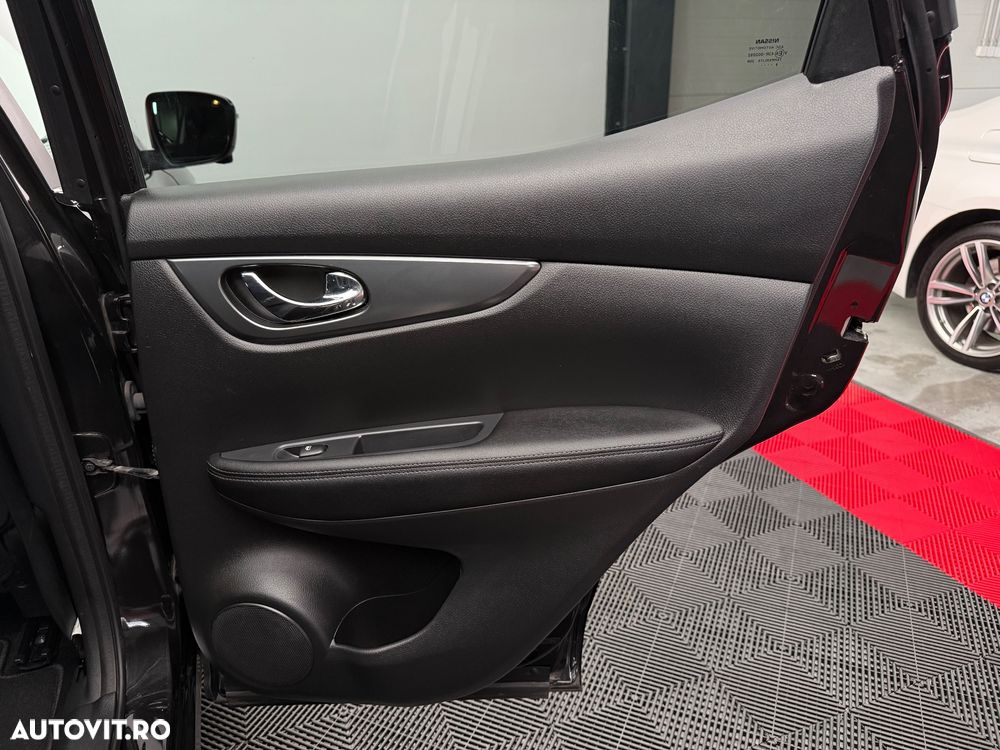 Nissan Qashqai 1.5 DCI N-CONNECTA - 21
