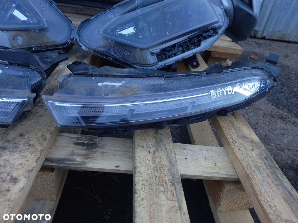 LAMPY LAMPA LED PRAWA LEWA BAYON HYUNDAI - 3