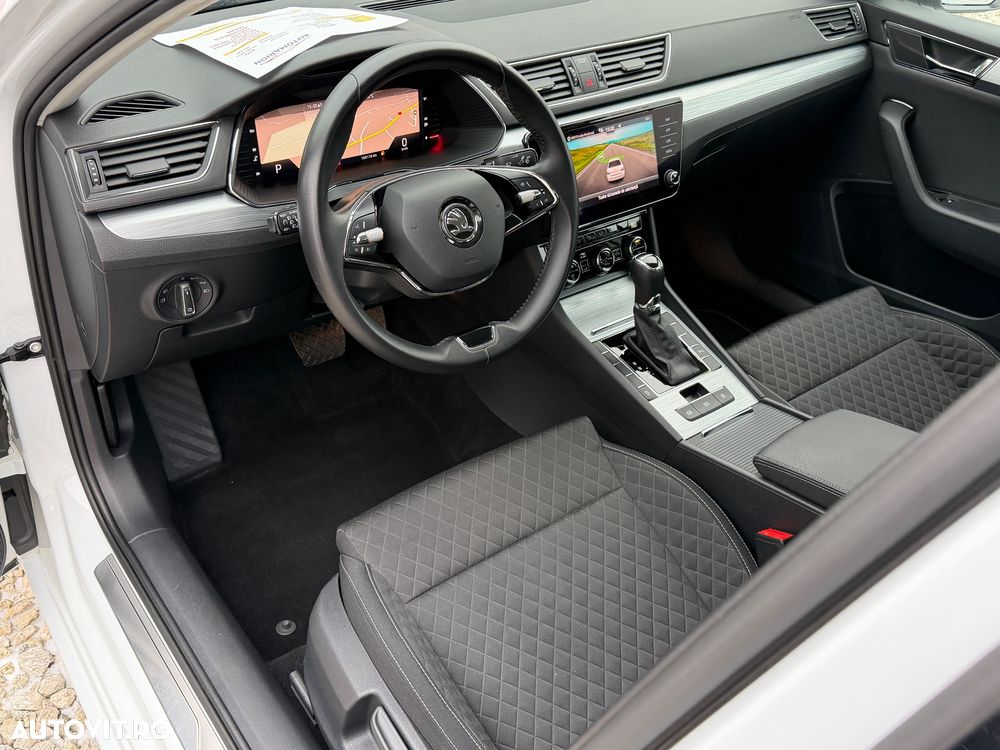 Skoda Superb 2.0 TDI DSG Essence - 11