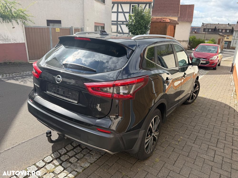 Nissan Qashqai 1.6 DCI Start/Stop X-TRONIC Tekna - 10