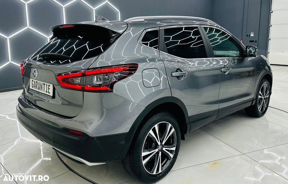 Nissan Qashqai 1.3 DIG-T TEKNA - 4