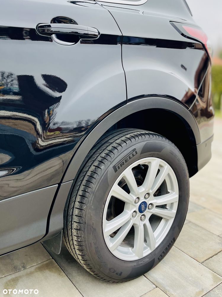 Ford Kuga - 20