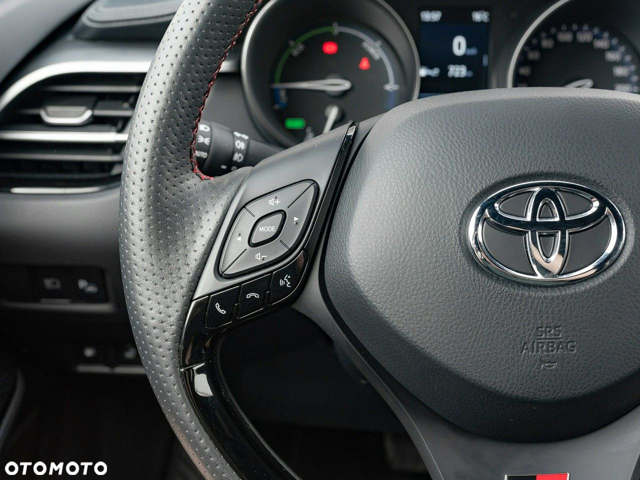 Toyota C-HR 2.0 Hybrid GR Sport - 17