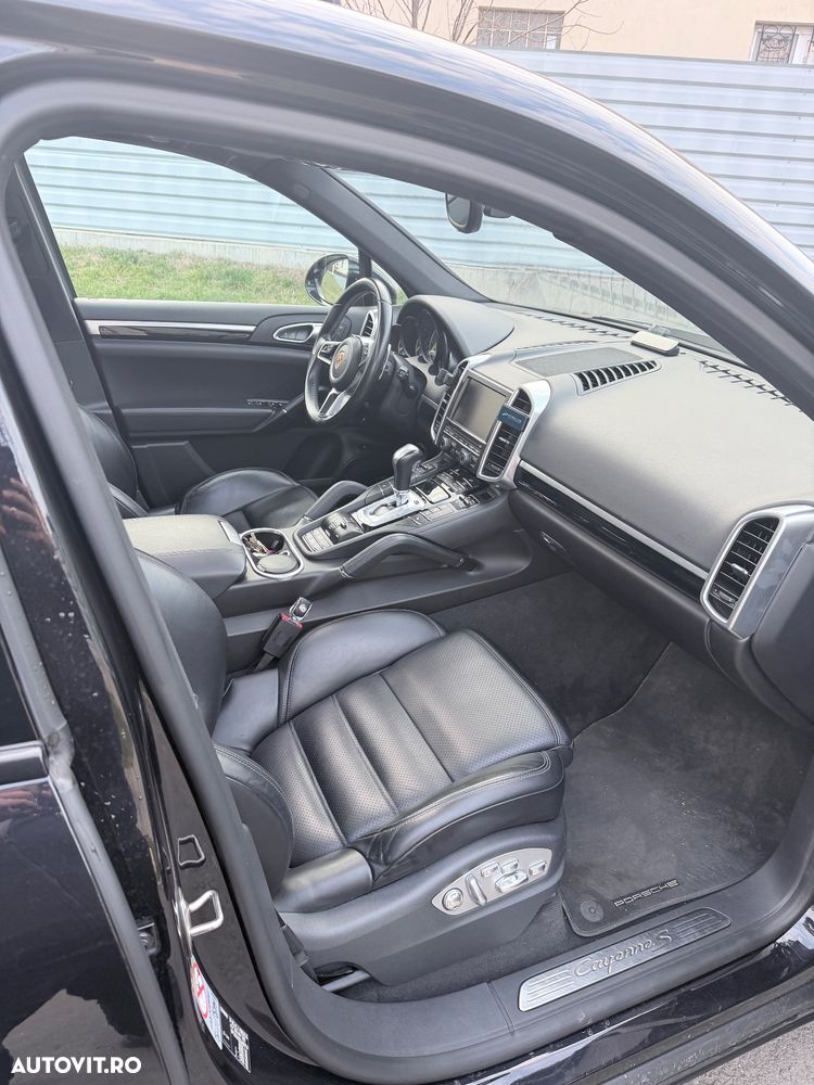 Porsche Cayenne S E-Hybrid Platinum Edition - 8