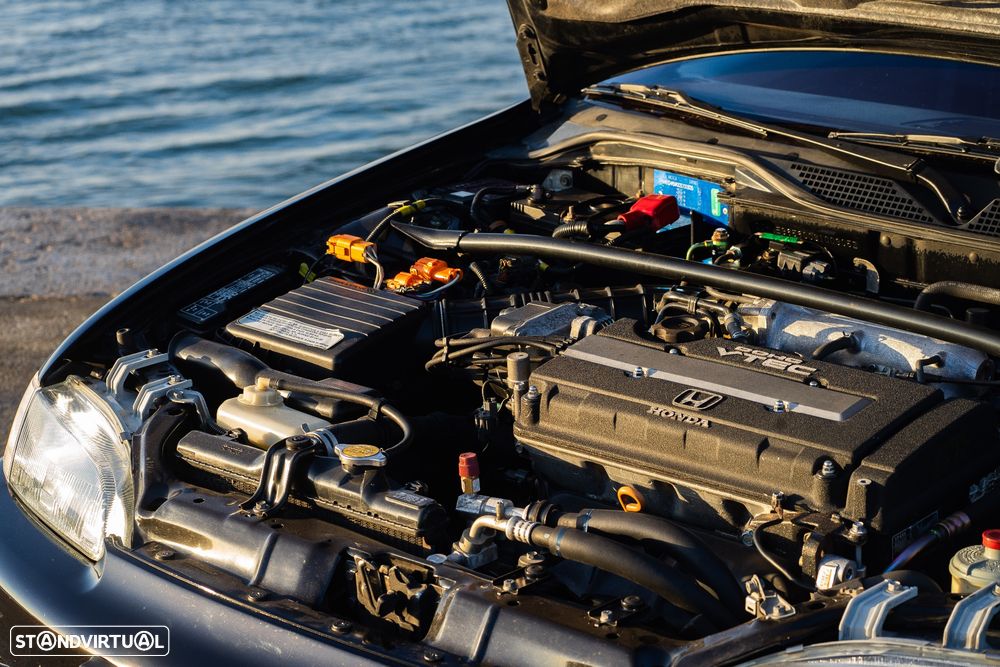 Honda Civic 1.6 VTi - 38
