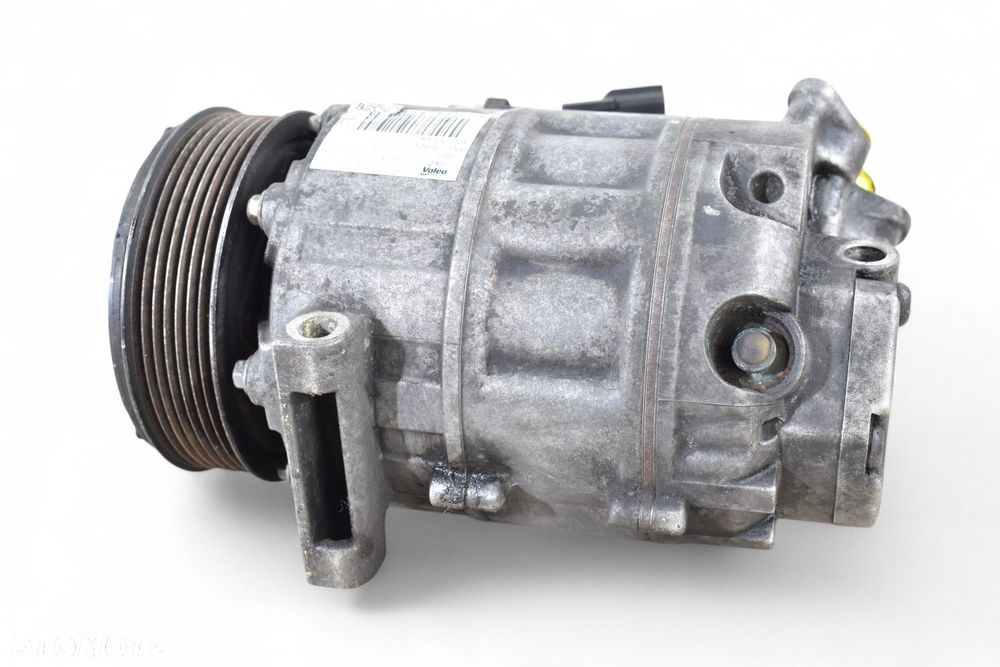 Sprężarka Klimatyzacji TRAFIC II VIVARO PRIMASTAR 2.0 DCI CDTI 8200454172B - 8