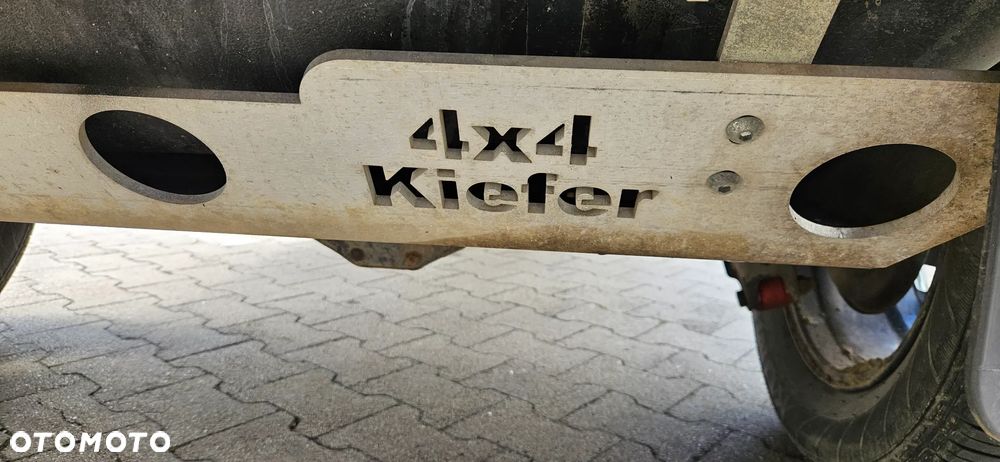 Mercedes-Benz Klasa G 300 TD - 18