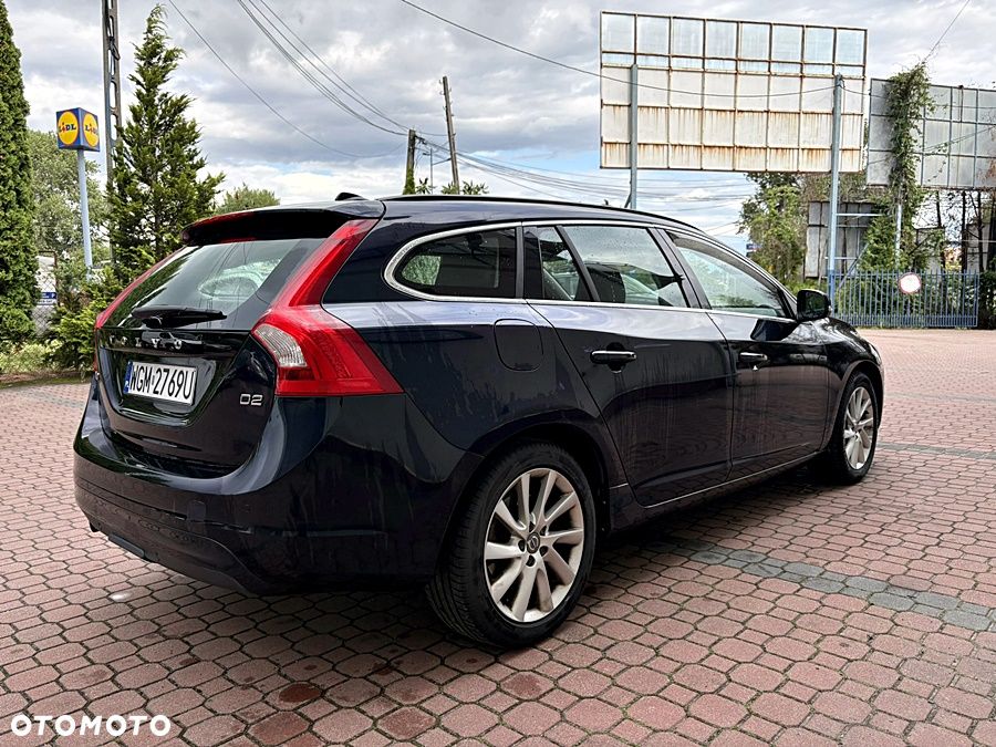 Volvo V60 D2 Drive-E Summum - 5