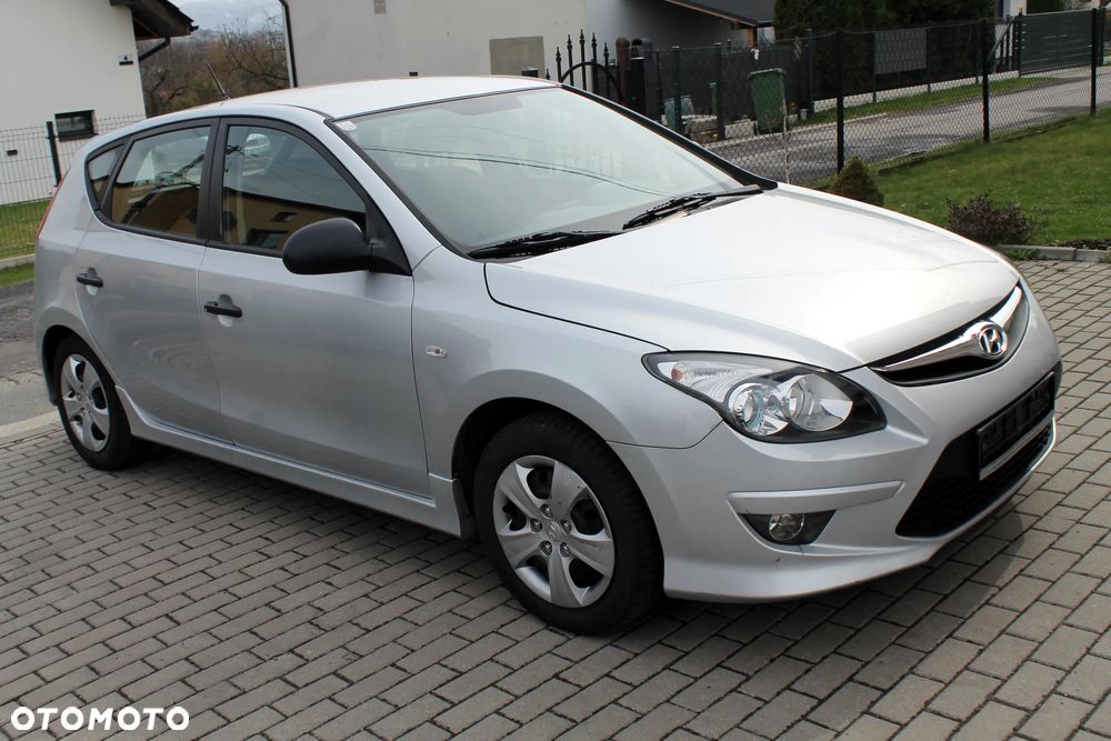 Hyundai i30 1.4 Blue Comfort - 4