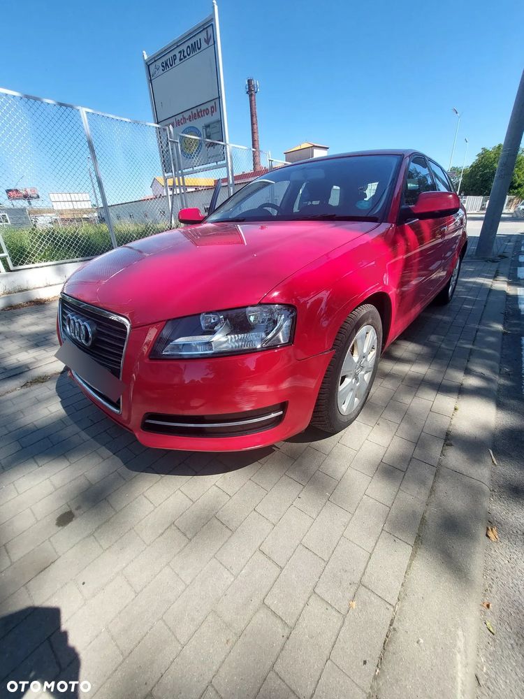 Audi A3 Sportback 1.6 TDI DPF Ambition - 10