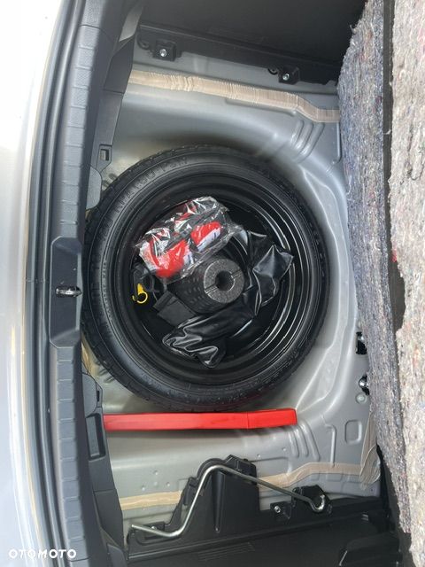 Toyota Yaris 1.33 Premium MS - 6