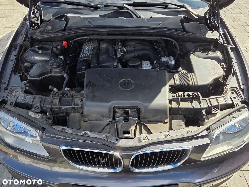 BMW Seria 1 118i - 23