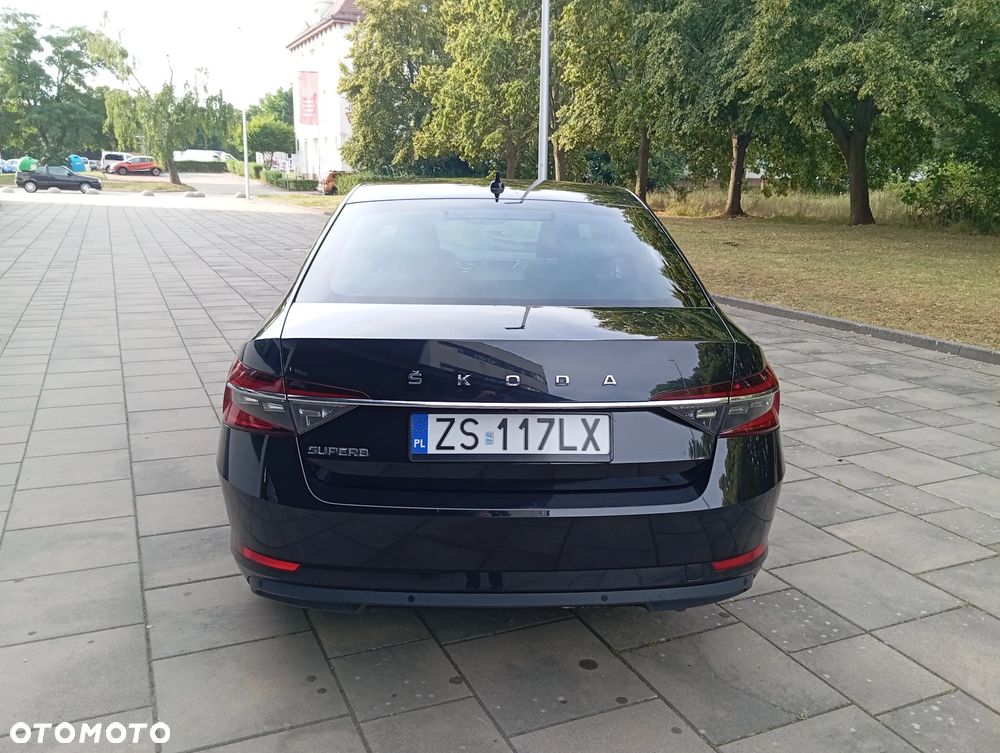 Skoda Superb 2.0 TSI Style DSG - 4