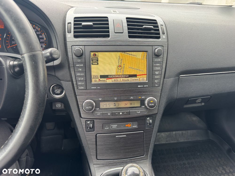 Toyota Avensis 2.2 D-CAT Executive - 9