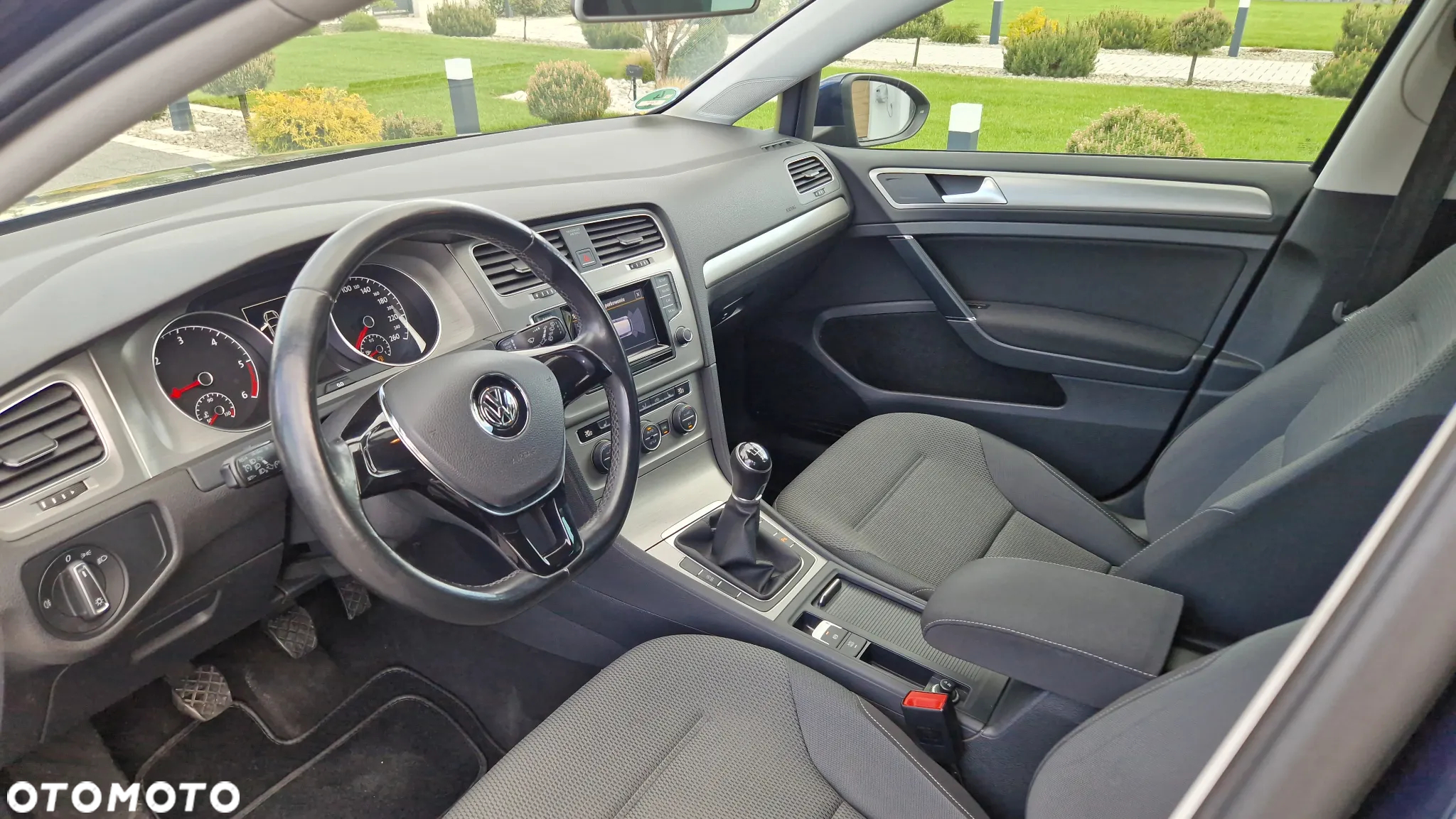 Volkswagen Golf VII 1.6 TDI BMT Comfortline - 7