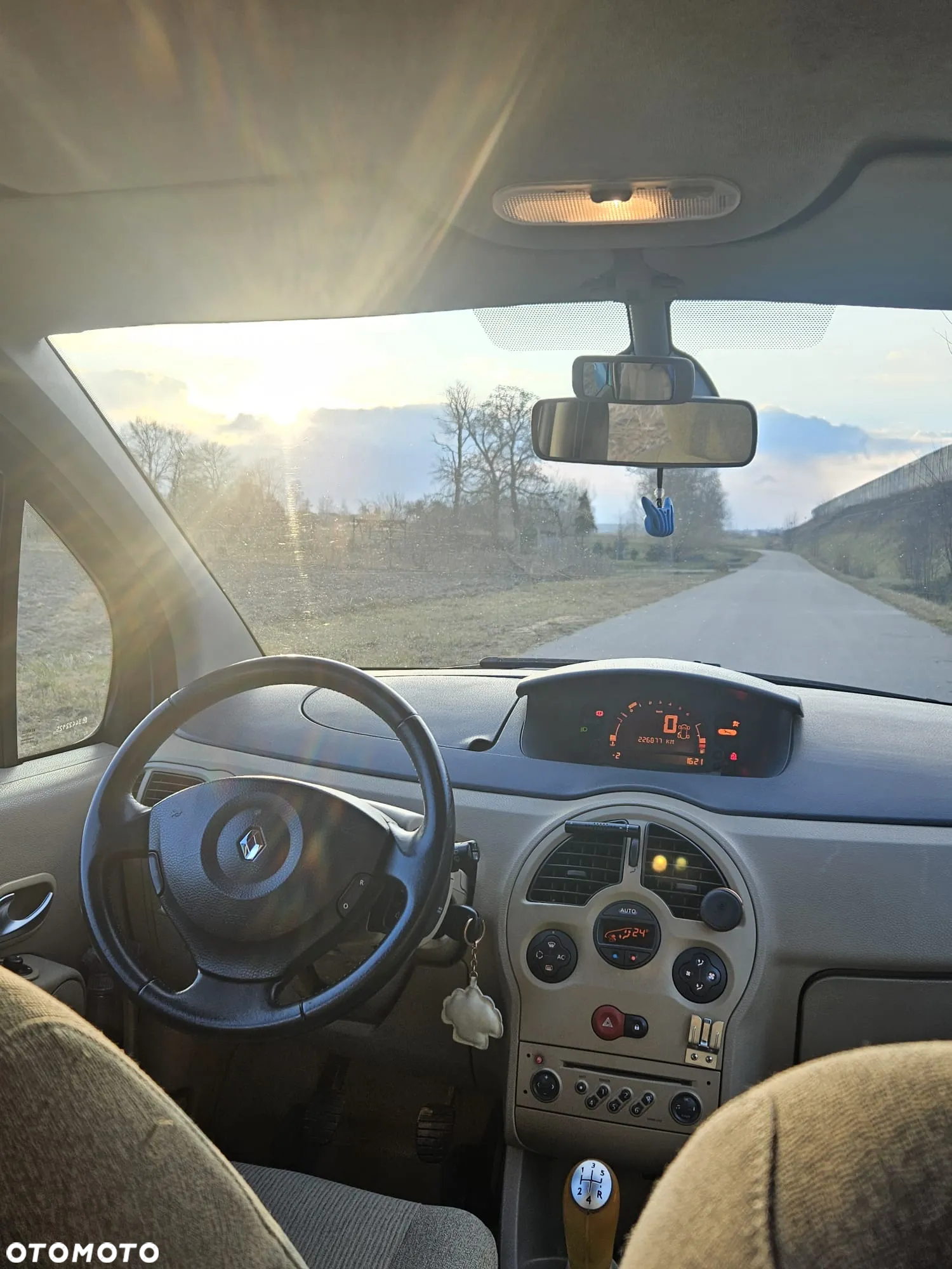 Renault Modus 1.5 dCi Confort Privilege - 16