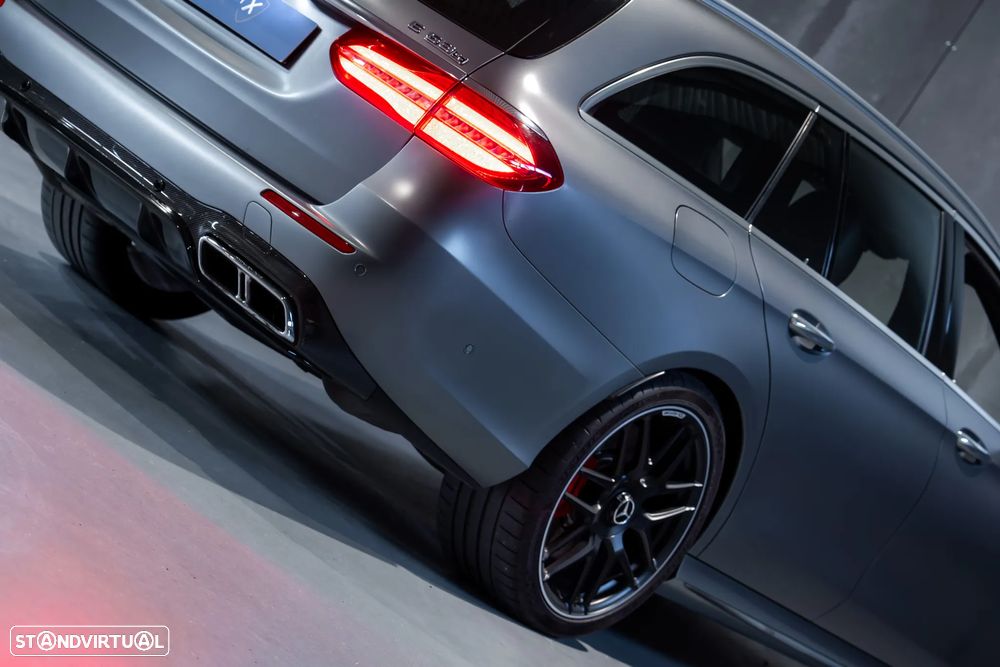 Mercedes-Benz E 63 AMG S 4Matic+ 9G-TRONIC - 6