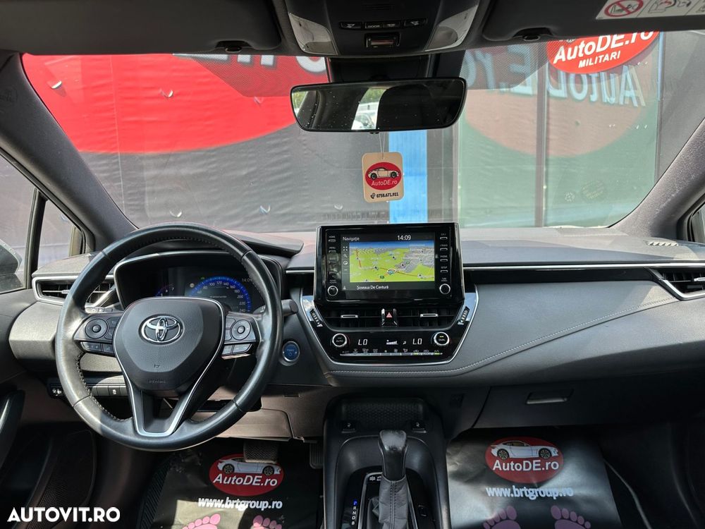 Toyota Corolla - 6
