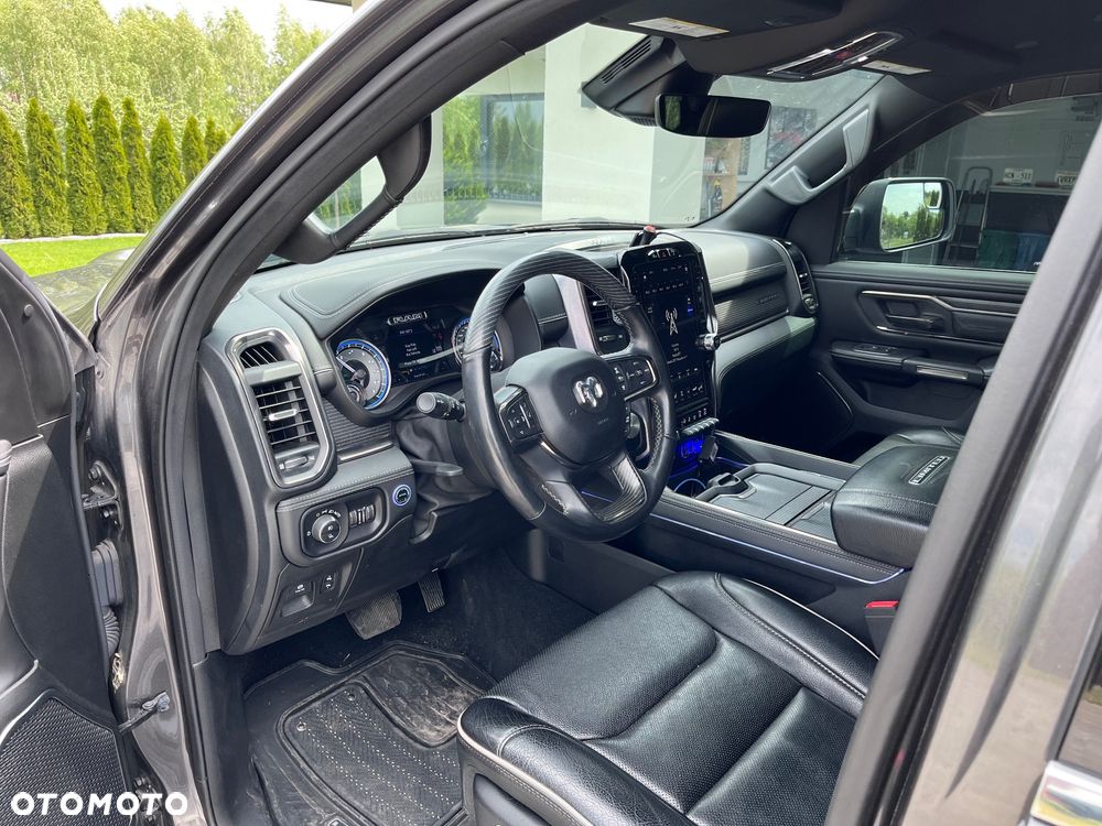 RAM 1500 5.7 Crew Cab Longbed Longhorn Chrome - 12