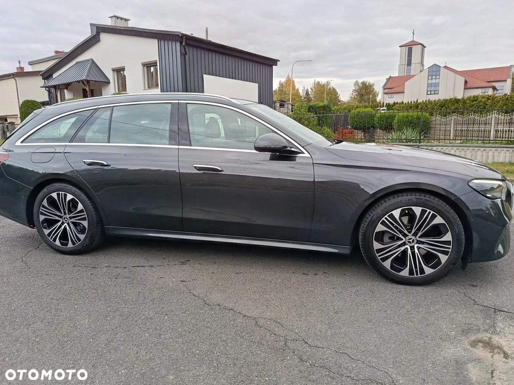 Mercedes-Benz Klasa E 200 mHEV Avantgarde 9G-Tronic - 19