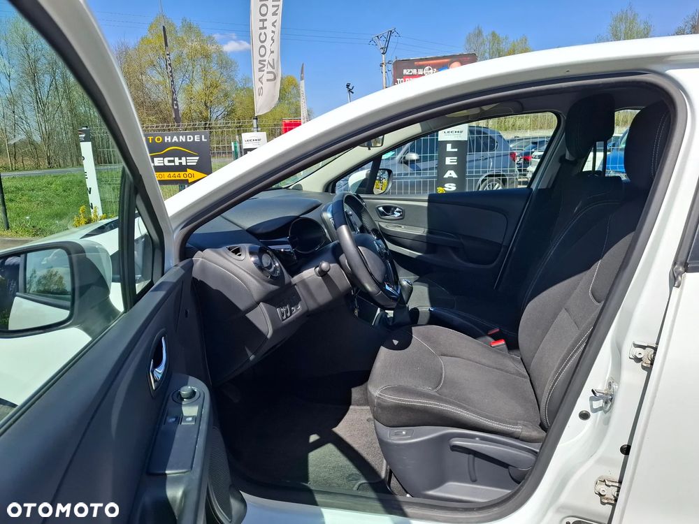 Renault Clio - 18