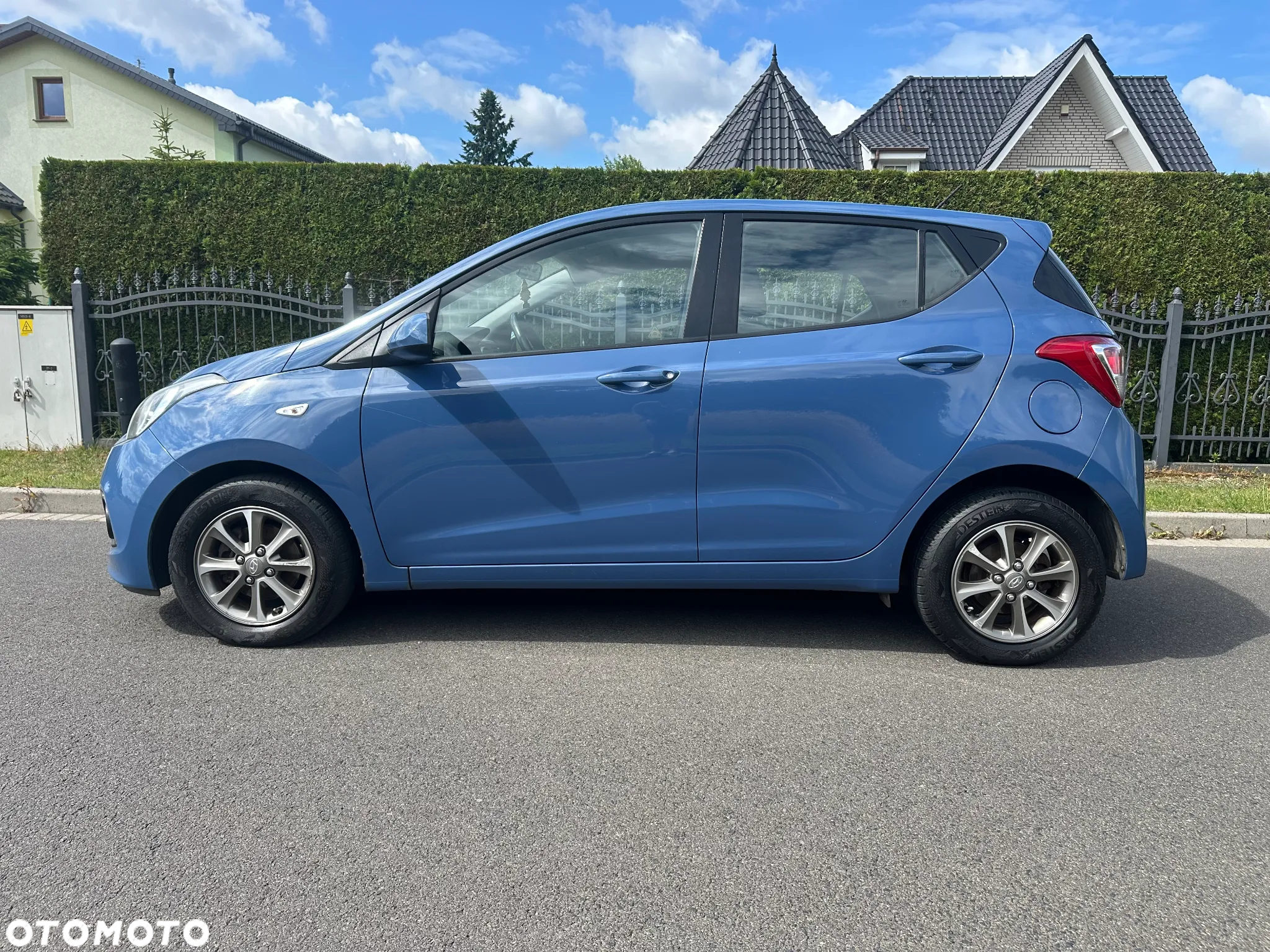 Hyundai i10 1.0 YES Gold - 8