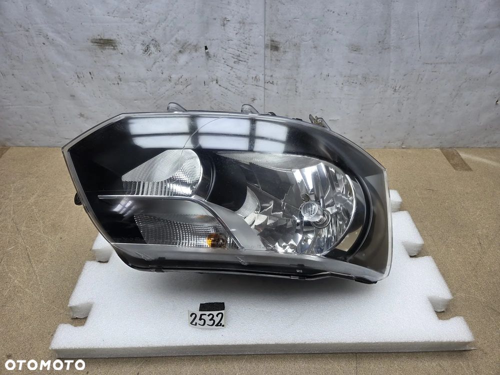 Volkswagen transporter T5 lift  09-15r 7E1941016T lampa prawy przód zwykła - 9