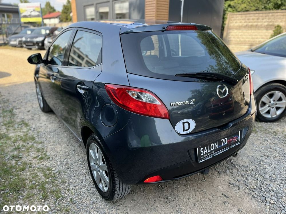 Mazda 2 - 6